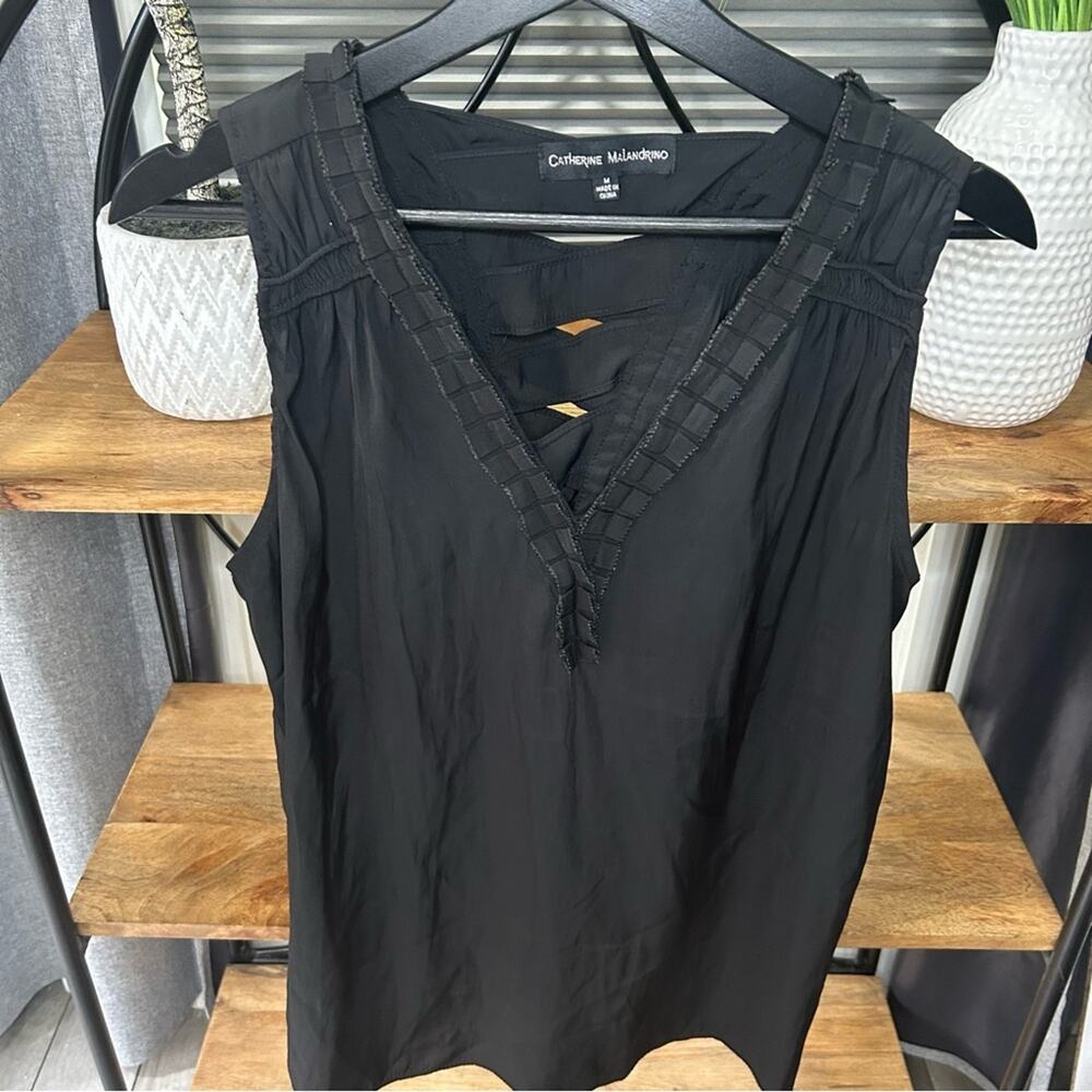 Catherine Malandrino Lace Up Back V- Neck Flowy Sleeveless top women’s Medium - Picture 4 of 8